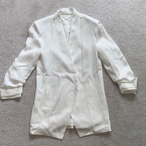 Mod Ref White Blazer